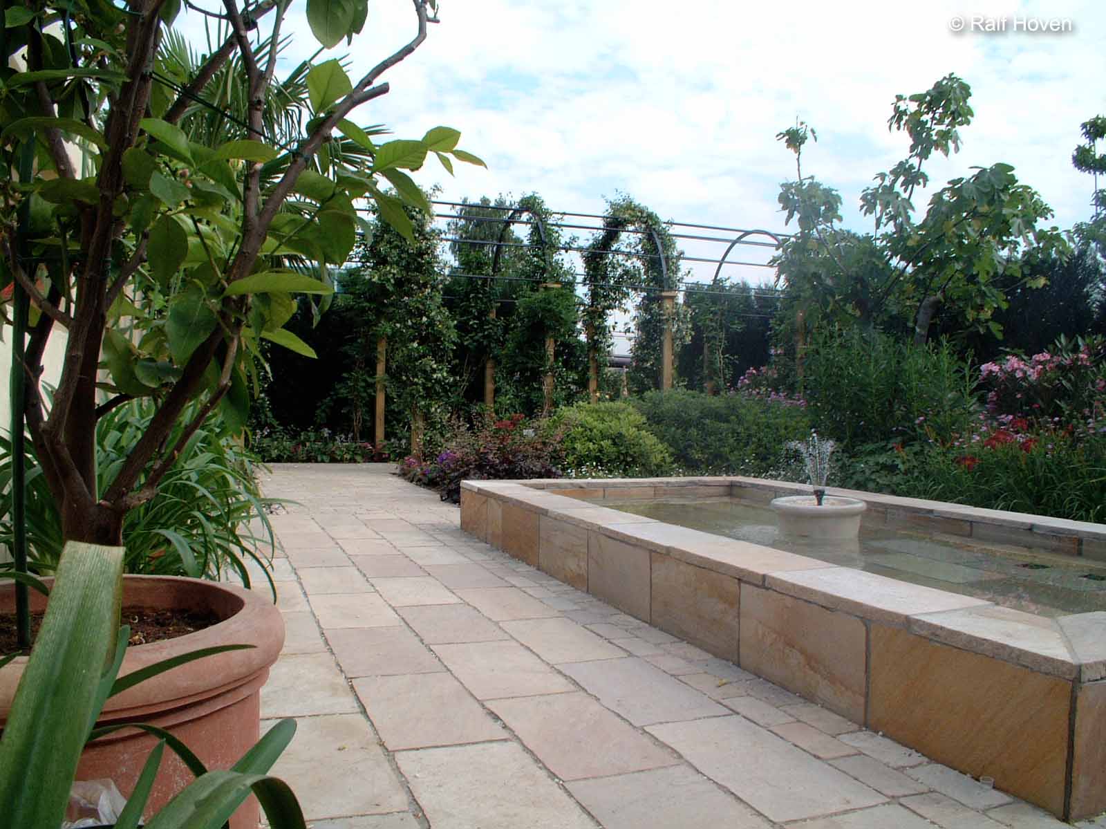 Gartengestaltung Frechen K&ouml;nigsdorf, Wasserbecken, Staudenbeete, modern