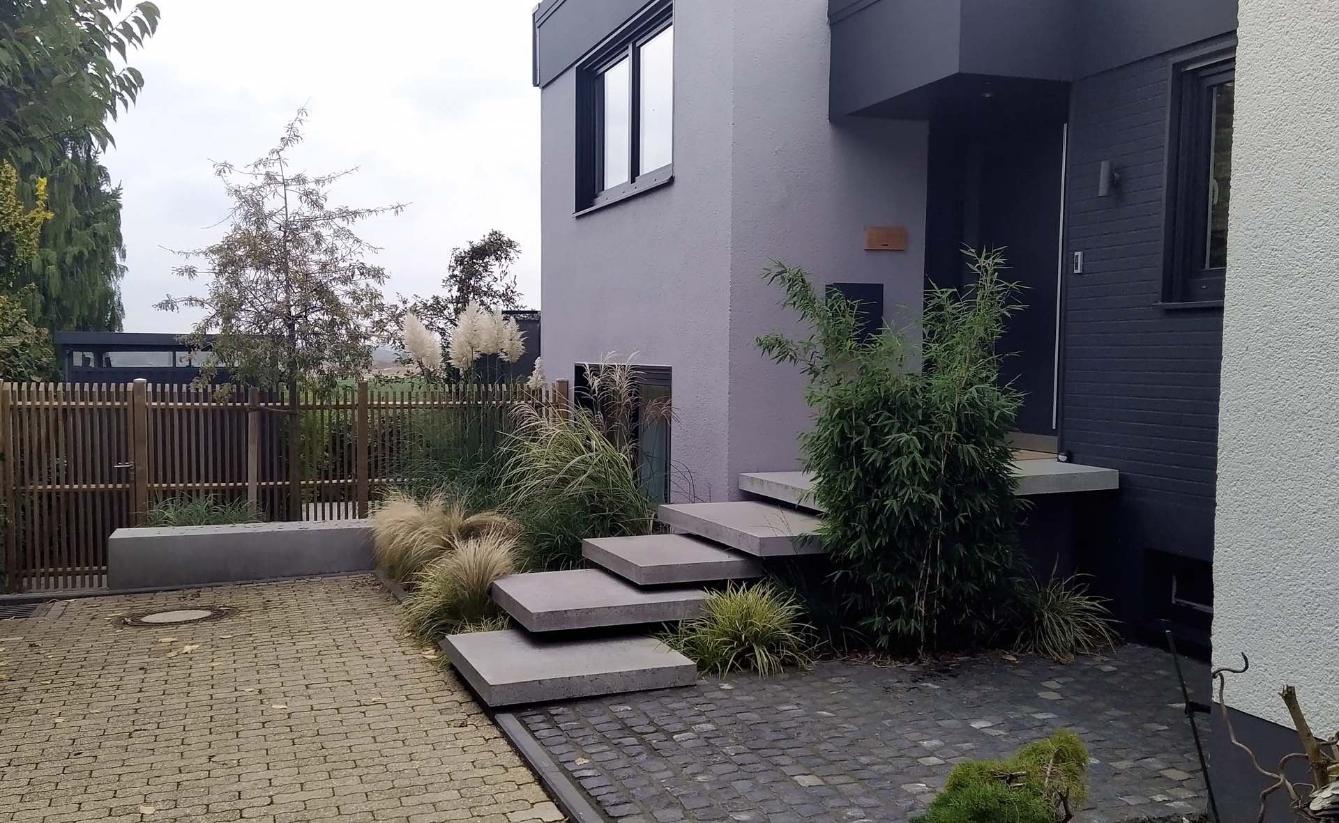 Gartengestaltung Frechen K&ouml;nigsdorf, Wasserbecken, Staudenbeete, modern