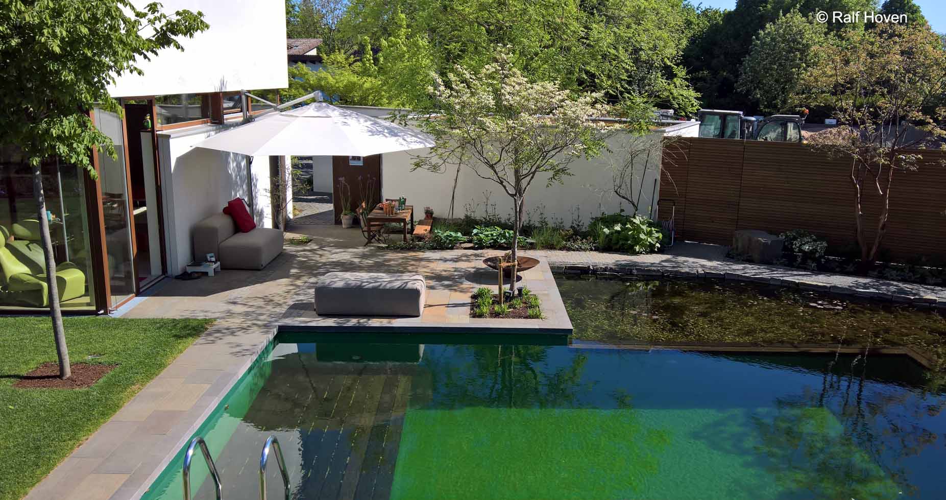 Gartengestaltung in Frechen, Wasserbecken